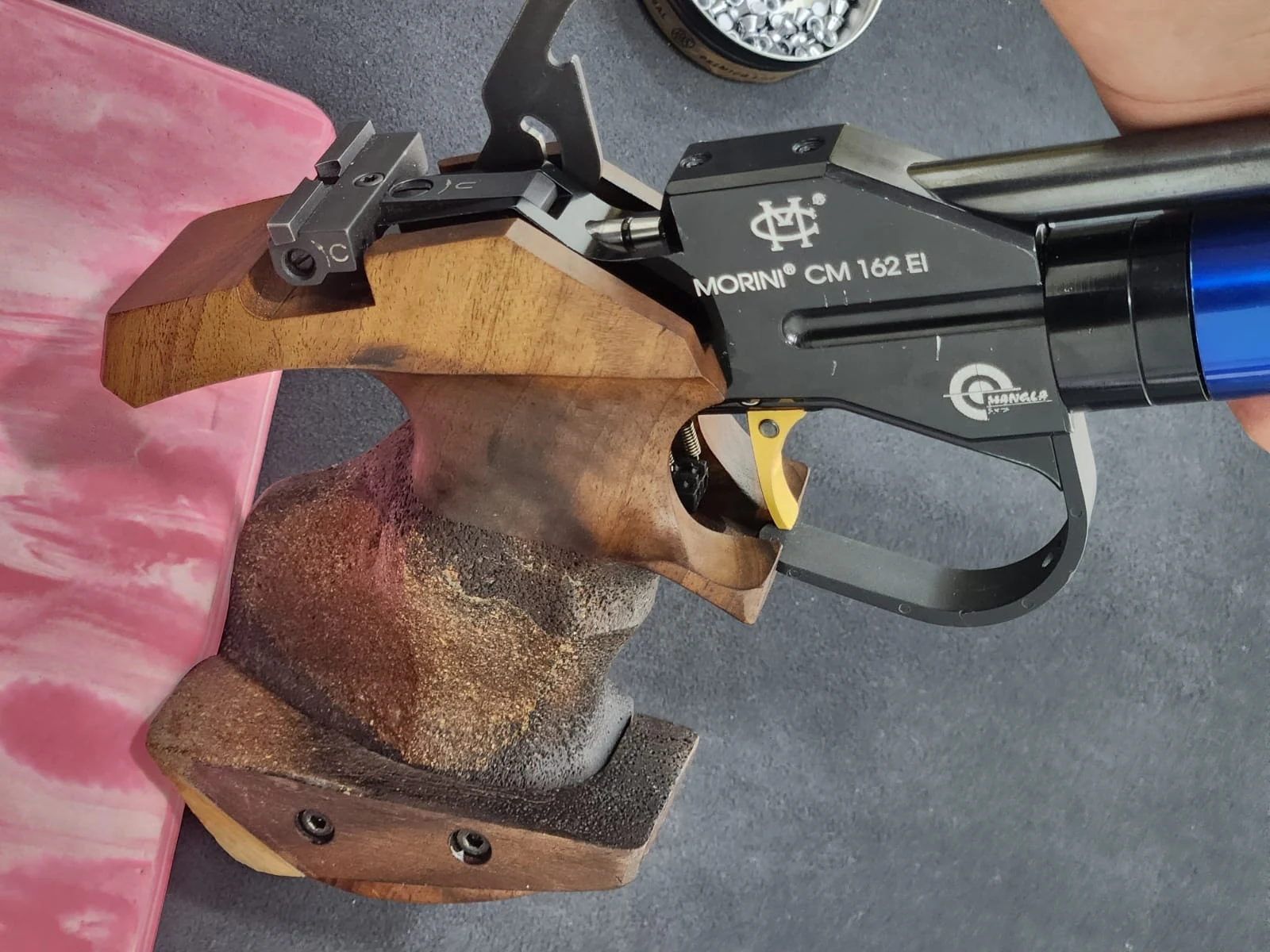 2022 Morini CM 162EI Electronic 10m Match Air Pistol (Size S Grip) - view angle 2